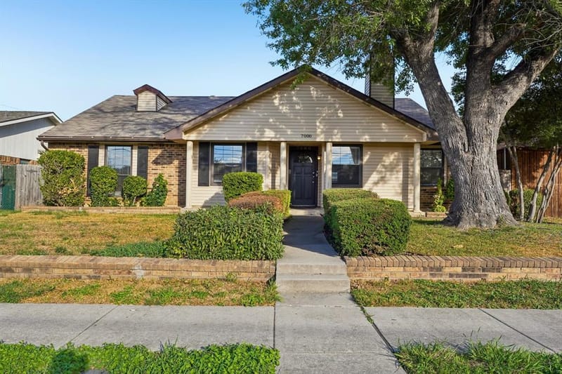7000 Curry Drive, The Colony TX 75056