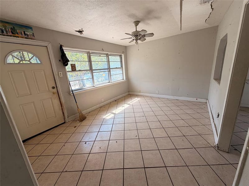 8109 Burroaks Drive, Dallas TX 75217 - Photo 16