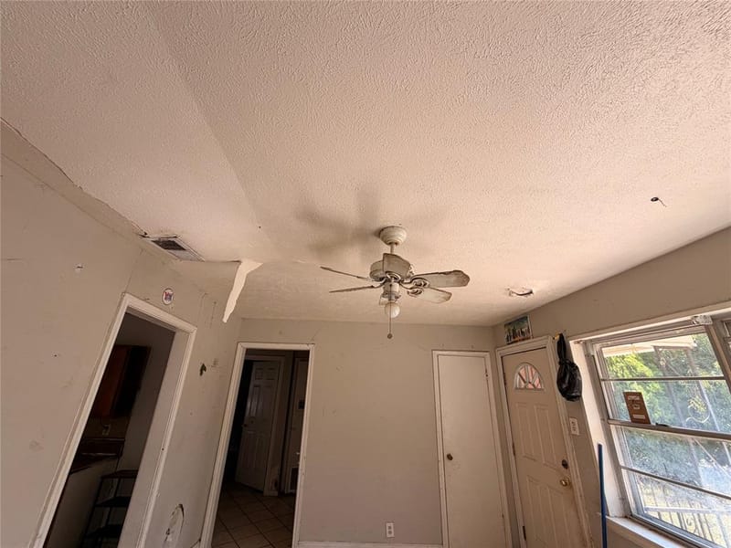 8109 Burroaks Drive, Dallas TX 75217 - Photo 5
