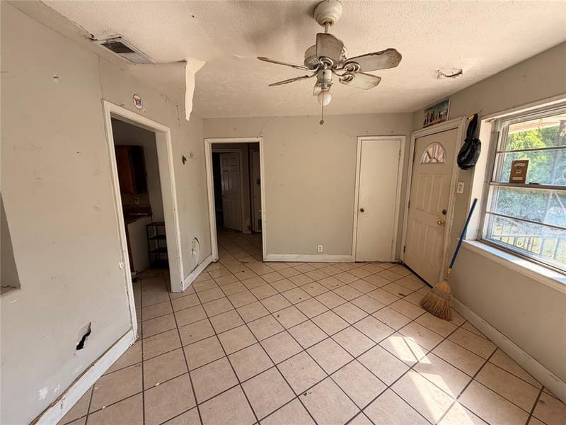 8109 Burroaks Drive, Dallas TX 75217 - Photo 4