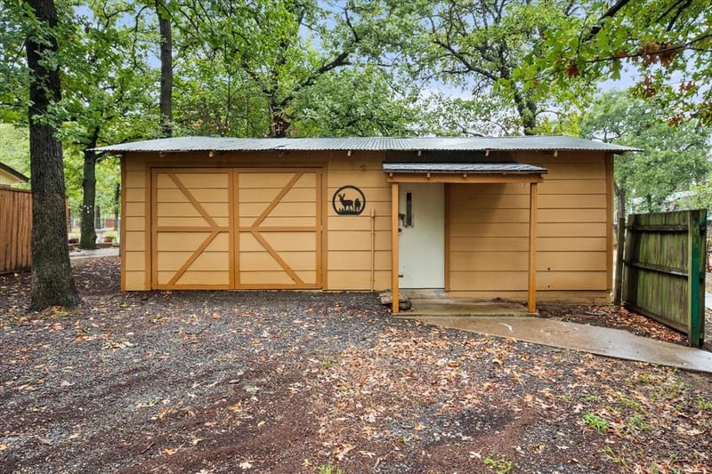 6472 Mark Drive, Burleson TX 76028 - Photo 25