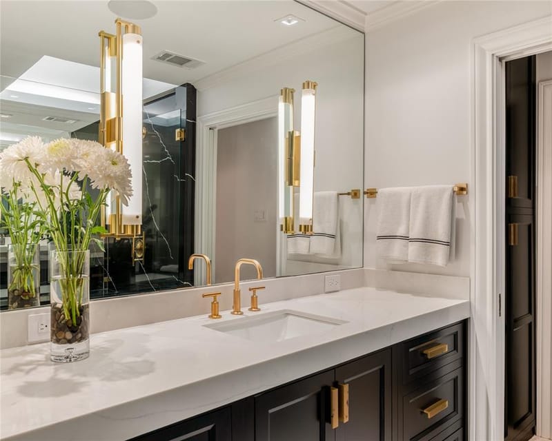 3838 N Versailles Avenue, Dallas TX 75209 - Photo 13