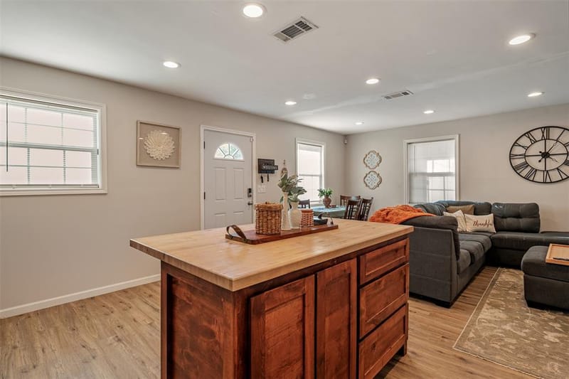 118 Red Bud Road, Gun Barrel City TX 75156 - Photo 14