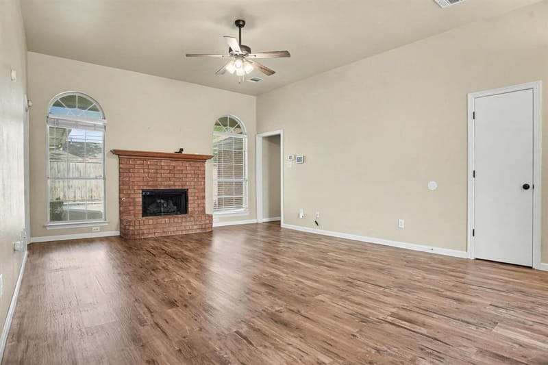 307 Modene Avenue, Waxahachie TX 75165 - Photo 3