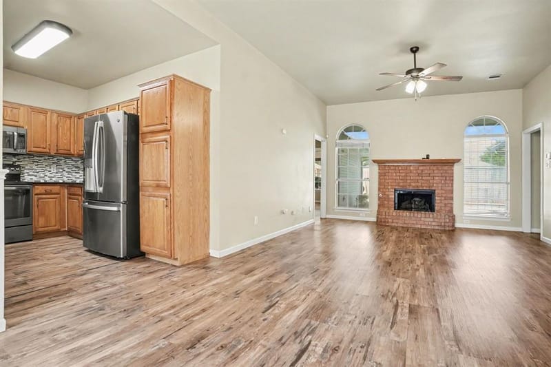 307 Modene Avenue, Waxahachie TX 75165 - Photo 9