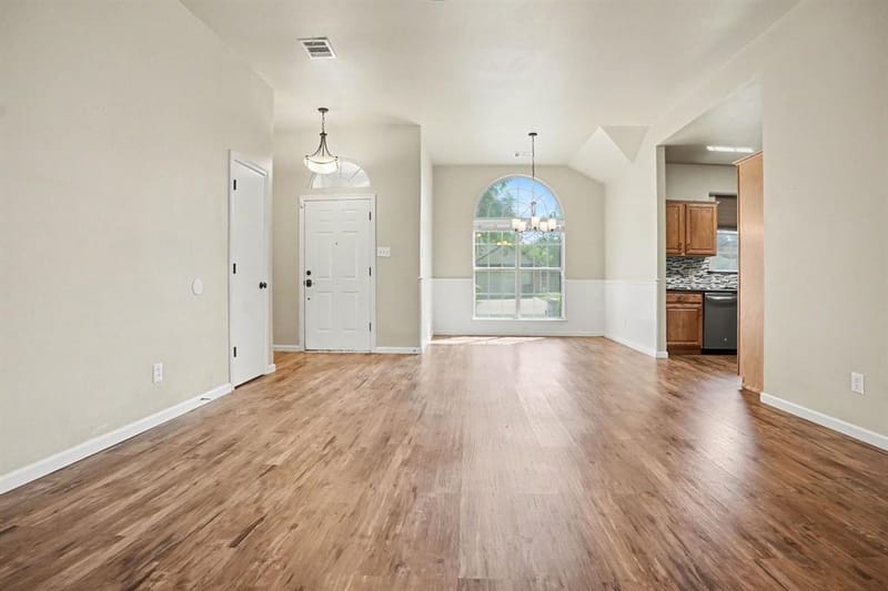307 Modene Avenue, Waxahachie TX 75165 - Photo 10