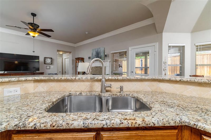 5593 Greenview Court, North Richland Hills TX 76148 - Photo 23