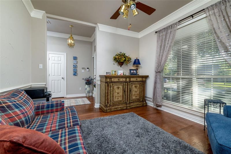 5593 Greenview Court, North Richland Hills TX 76148 - Photo 9