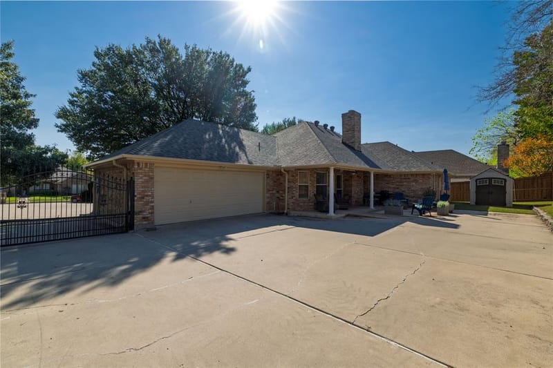 5593 Greenview Court, North Richland Hills TX 76148 - Photo 38