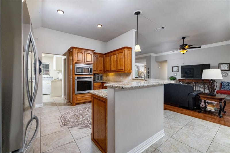 5593 Greenview Court, North Richland Hills TX 76148 - Photo 19