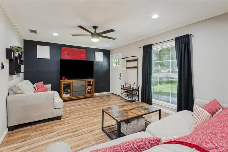112 Avenue B, Seagoville TX 75159 - Photo 7