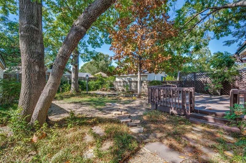 707 N Oak Cliff Boulevard, Dallas TX 75208 - Photo 24