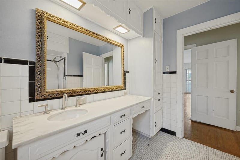 707 N Oak Cliff Boulevard, Dallas TX 75208 - Photo 21