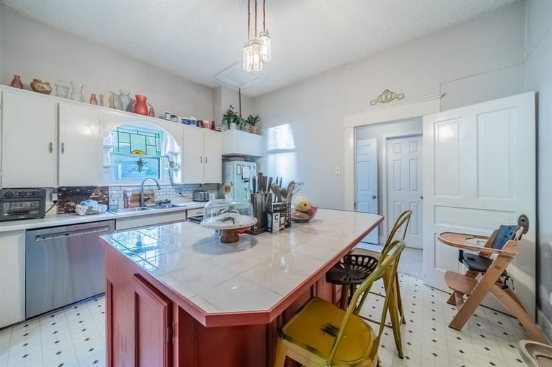 200 Williams Street, Waxahachie TX 75165 - Photo 7