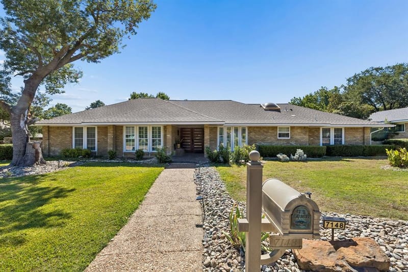 7148 Roundrock Road, Dallas TX 75248