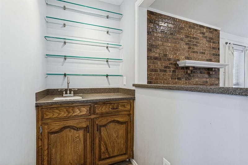 2610 Richland Drive, Garland TX 75044 - Photo 10
