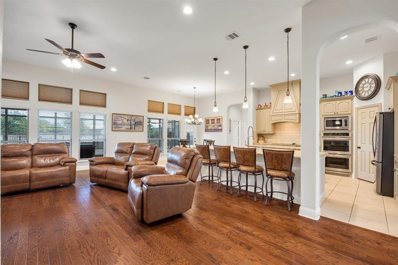640 Cross Creek Drive, Waxahachie TX 75167 - Photo 15