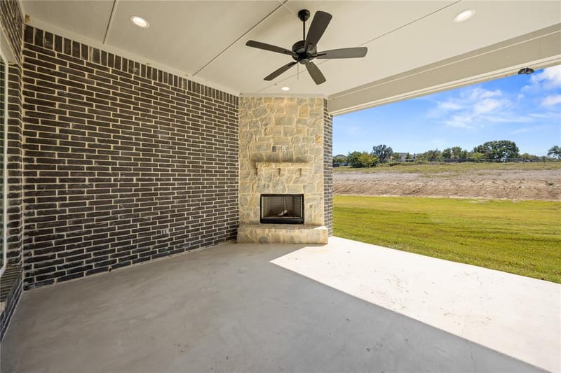 104 Oak Meadow Lane, Weatherford TX 76085 - Photo 32