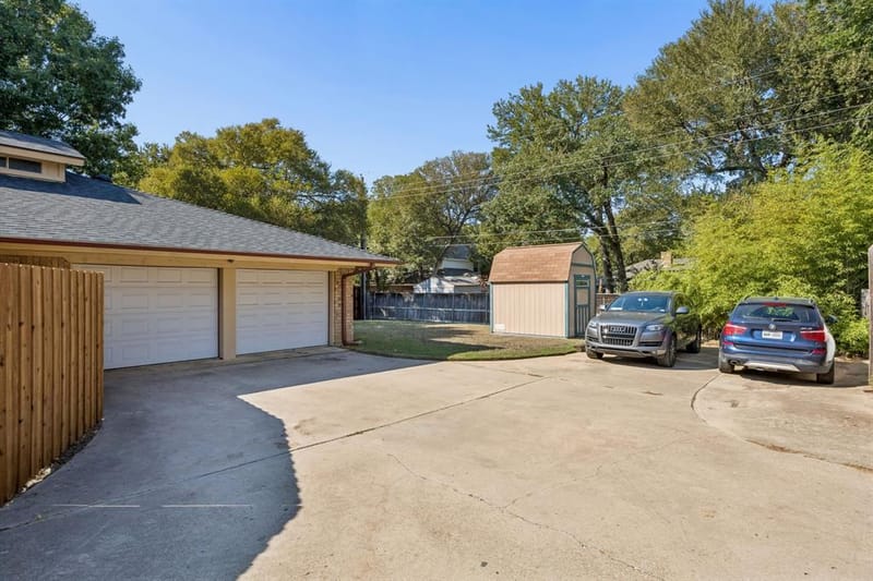 1501 Schumac Lane, Bedford TX 76022 - Photo 27