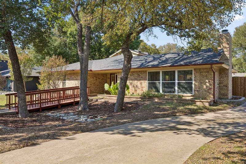 1501 Schumac Lane, Bedford TX 76022 - Photo 2