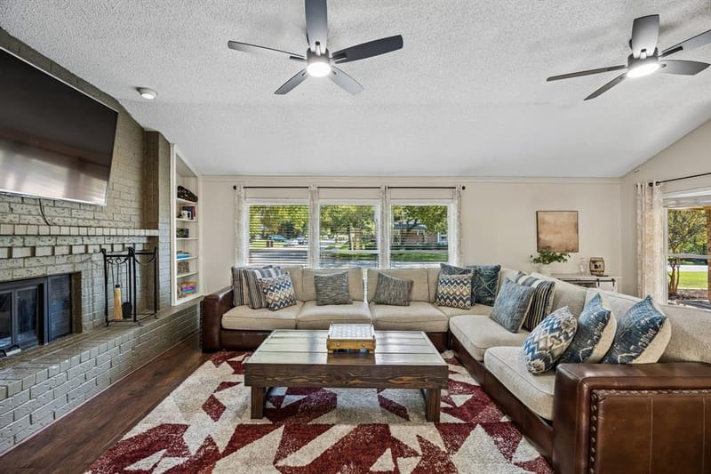 1501 Schumac Lane, Bedford TX 76022 - Photo 6