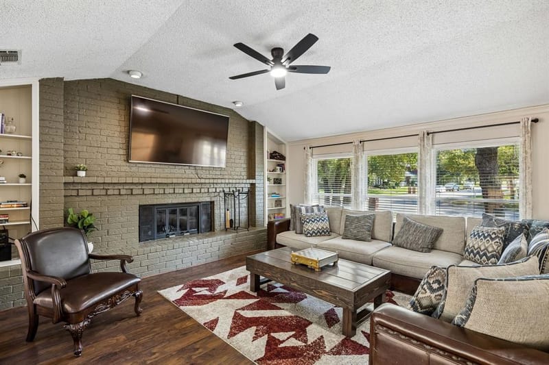 1501 Schumac Lane, Bedford TX 76022 - Photo 5