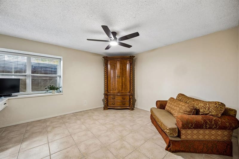 1501 Schumac Lane, Bedford TX 76022 - Photo 20