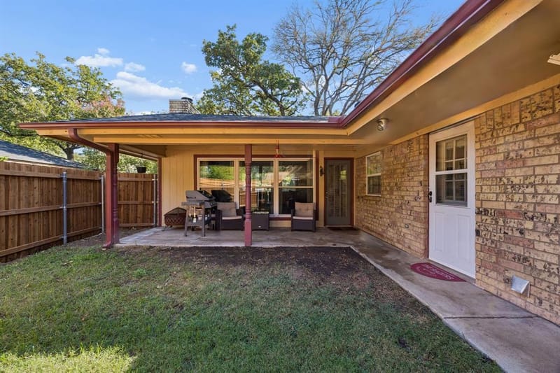 1501 Schumac Lane, Bedford TX 76022 - Photo 29