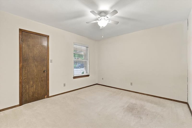 212 Heneretta Drive, Hurst TX 76054 - Photo 17