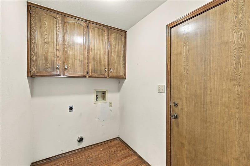 212 Heneretta Drive, Hurst TX 76054 - Photo 28
