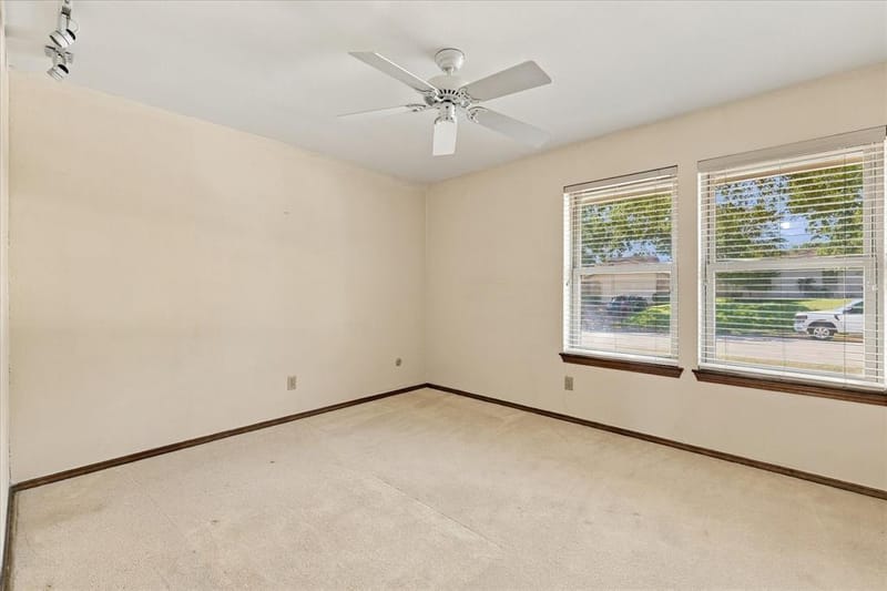 212 Heneretta Drive, Hurst TX 76054 - Photo 19