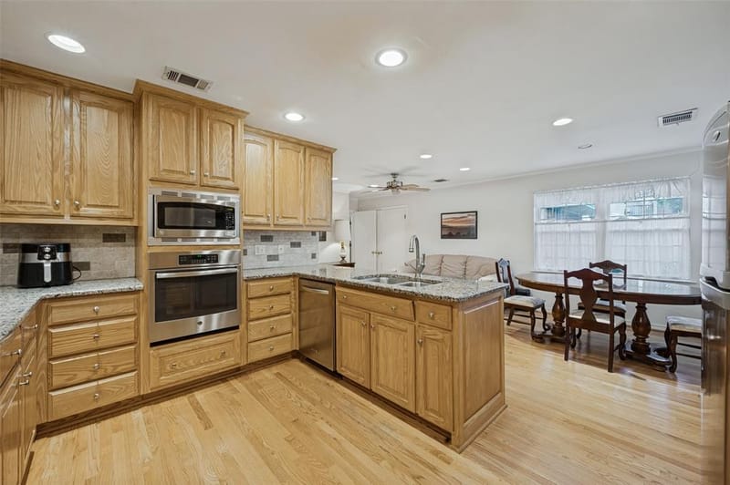 9307 Leaside Drive, Dallas TX 75238 - Photo 13