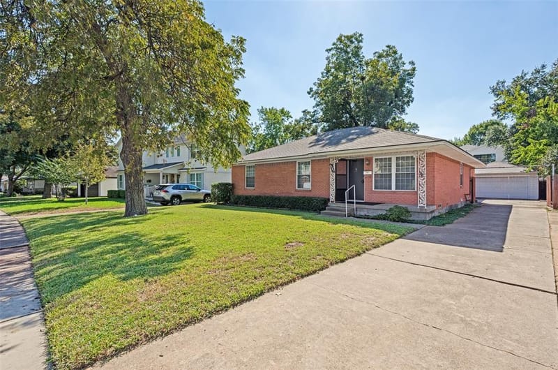 9307 Leaside Drive, Dallas TX 75238
