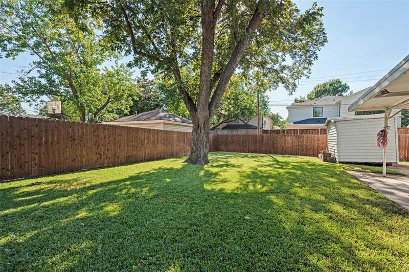 9307 Leaside Drive, Dallas TX 75238 - Photo 20
