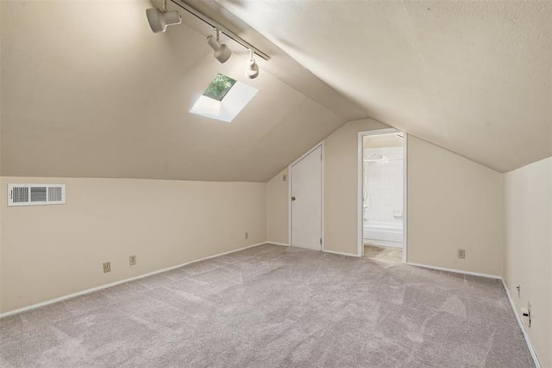 1138 N Edgefield Avenue, Dallas TX 75208 - Photo 23
