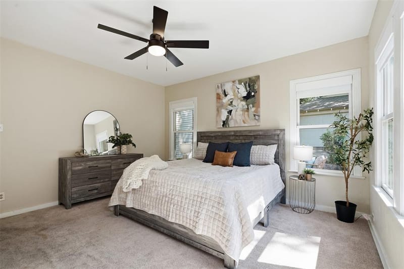 1138 N Edgefield Avenue, Dallas TX 75208 - Photo 20