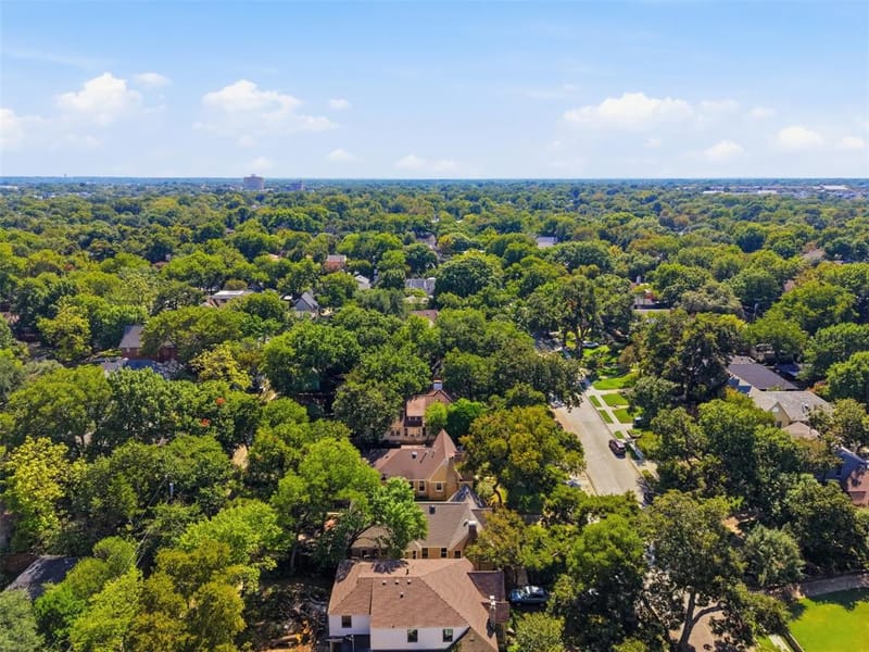 1138 N Edgefield Avenue, Dallas TX 75208 - Photo 33