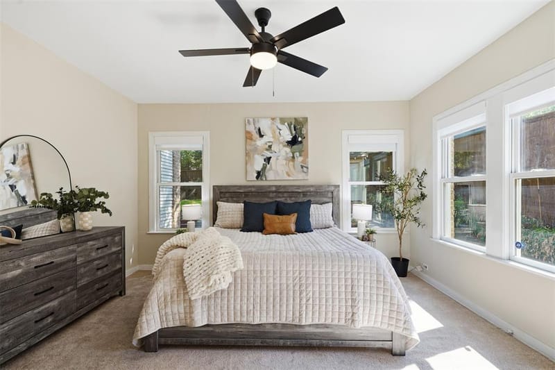 1138 N Edgefield Avenue, Dallas TX 75208 - Photo 21