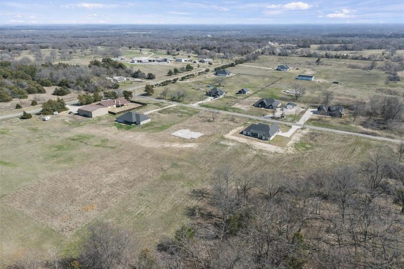 3186 County Road 1076, Celeste TX 75423 - Photo 37