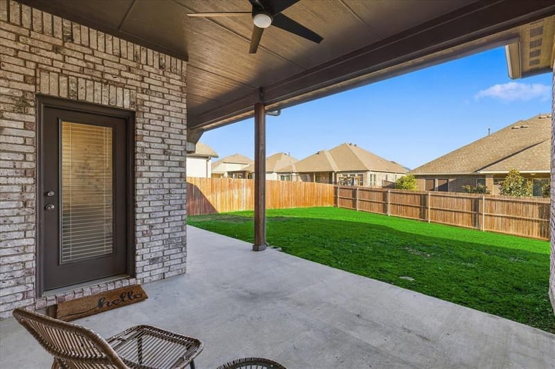 915 Timber Ridge Drive, Justin TX 76247 - Photo 30