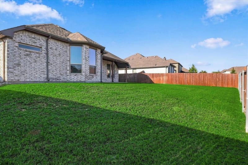 915 Timber Ridge Drive, Justin TX 76247 - Photo 33