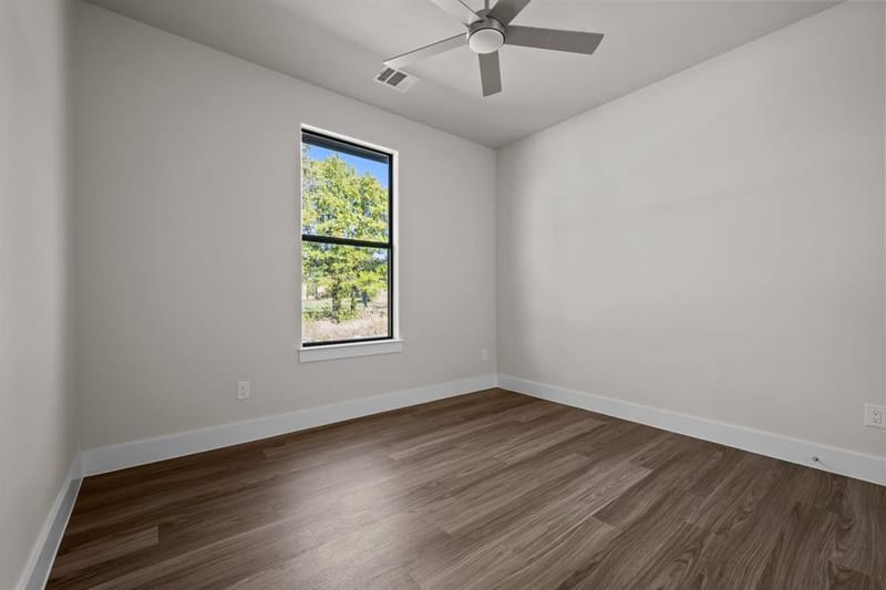 933 Nacogdoches River Drive, Granbury TX 76048 - Photo 30