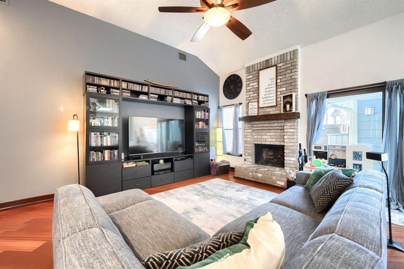 322 Allegheny Trail Lane, Garland TX 75043 - Photo 6