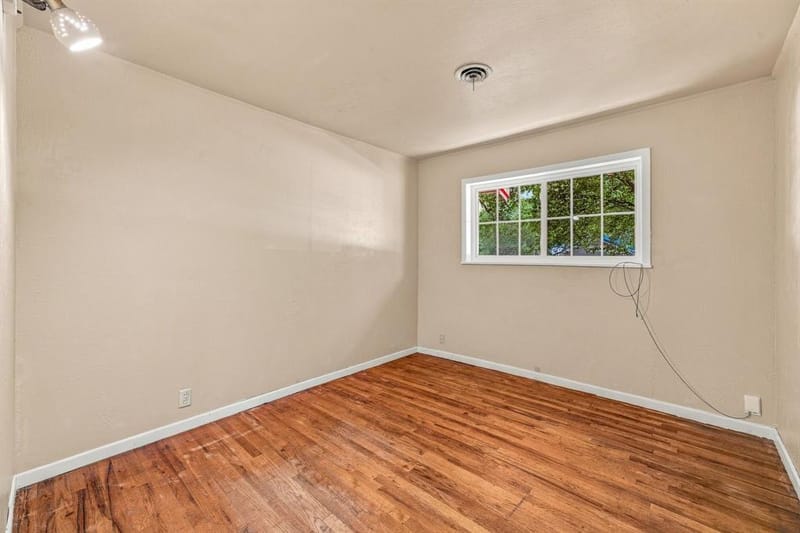 608 S Austin Street, De Leon TX 76444 - Photo 19
