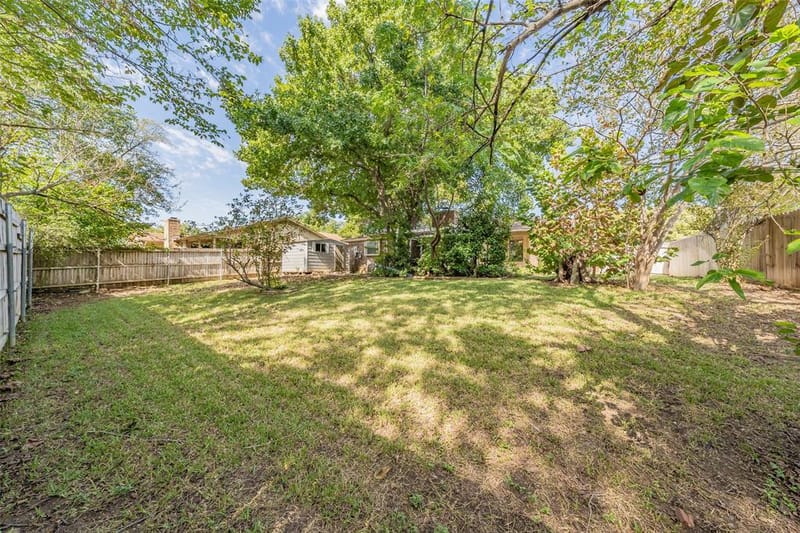 3213 Whisperwood Court, Bedford TX 76021 - Photo 36