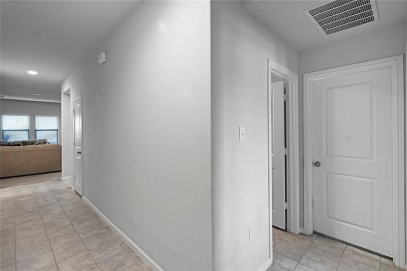 3800 Ridgeway Lane, Denton TX 76226 - Photo 4