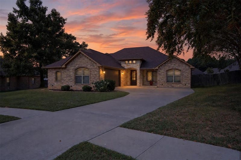 4008 Chapel Ridge, Tyler TX 75707 - Photo 2