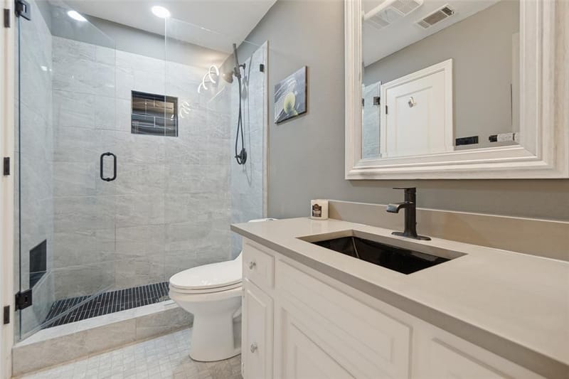 7414 Windmill Lane, Garland TX 75044 - Photo 23