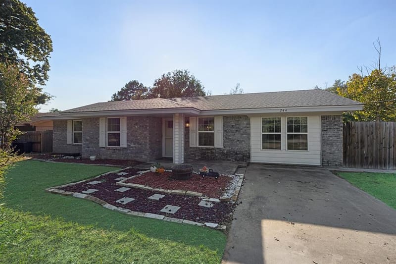 244 Richard Lane, Azle TX 76020 - Photo 2