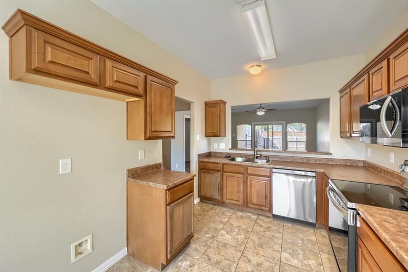 2903 Preston Trail, Grand Prairie TX 75052 - Photo 12